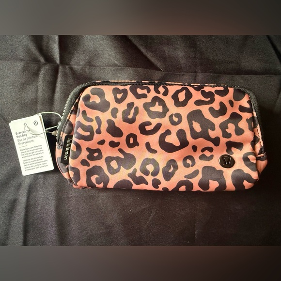 lululemon athletica Handbags - New Lululemon athletica Black and Pink Leopard Everywhere Belt Bag